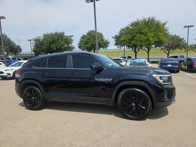 2024 Volkswagen Atlas Cross Sport 2.0T SE w/Technology Dallas TX