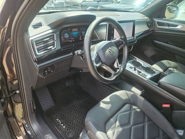 2024 Volkswagen Atlas Cross Sport 2.0T SE w/Technology Dallas TX