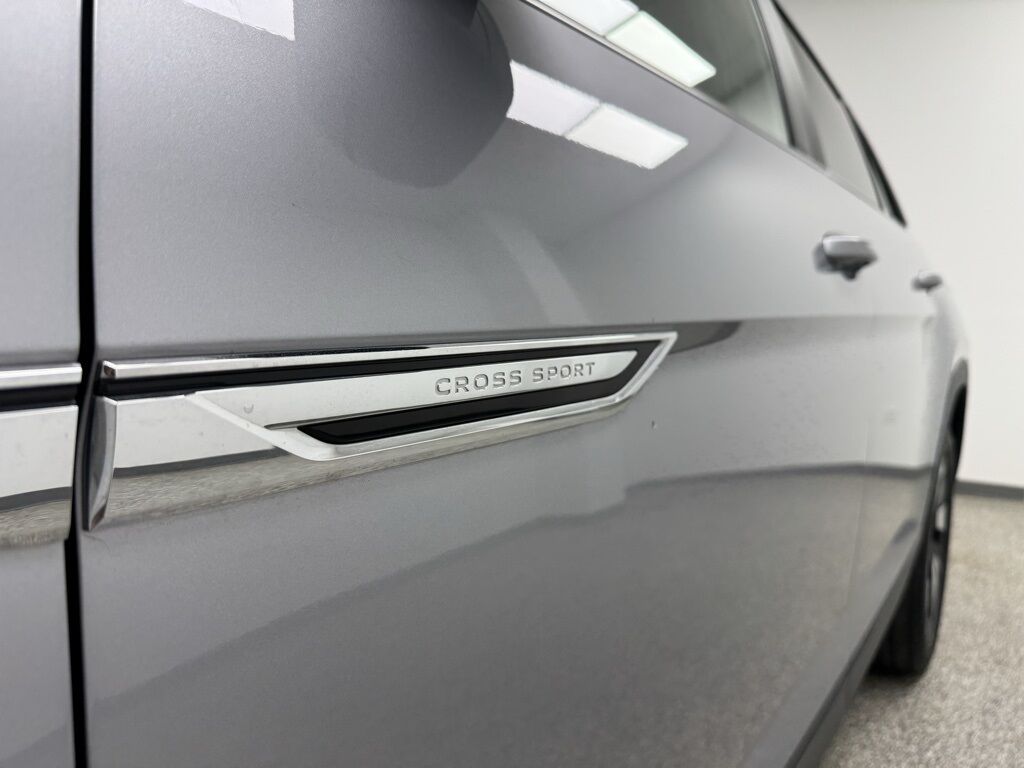 2024 Volkswagen Atlas Cross Sport 2.0T SE w/Technology Highlands Ranch CO