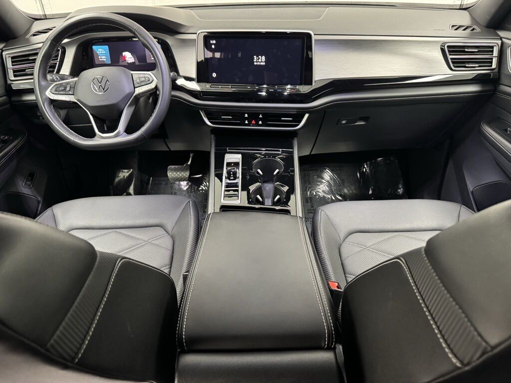 2024 Volkswagen Atlas Cross Sport 2.0T SE w/Technology Highlands Ranch CO