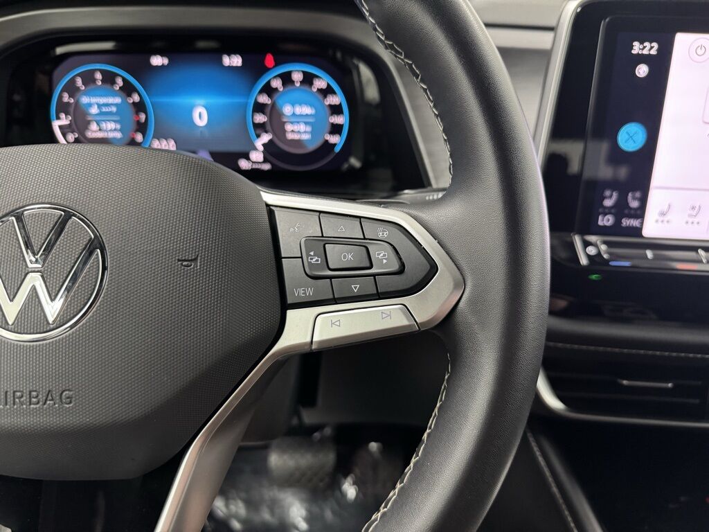 2024 Volkswagen Atlas Cross Sport 2.0T SE w/Technology Highlands Ranch CO