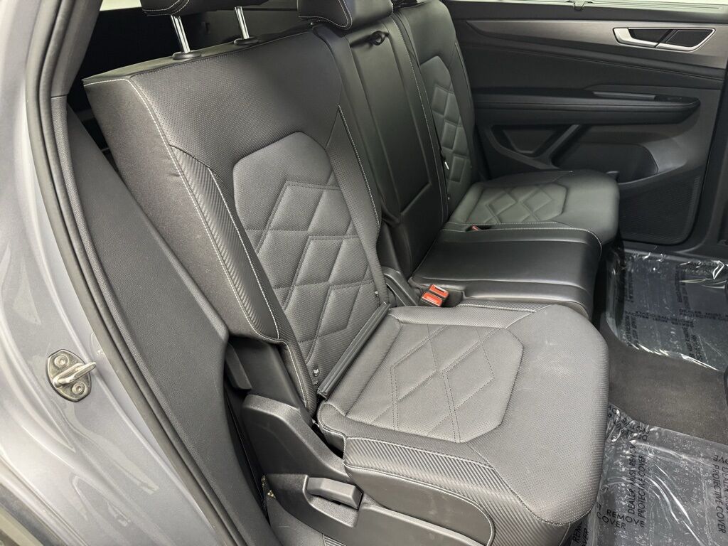 2024 Volkswagen Atlas Cross Sport 2.0T SE w/Technology Highlands Ranch CO