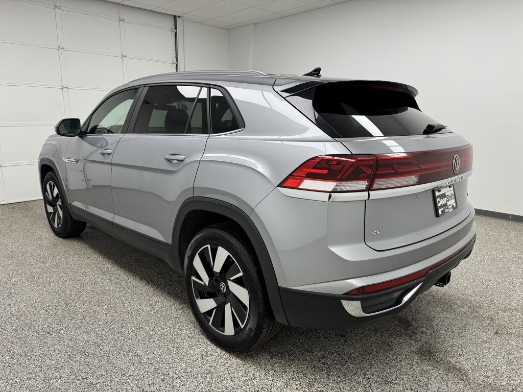 2024 Volkswagen Atlas Cross Sport 2.0T SE w/Technology Highlands Ranch CO