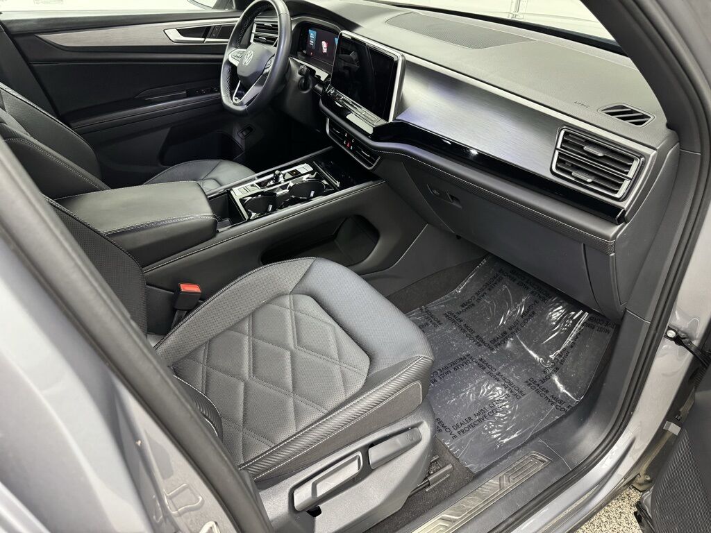 2024 Volkswagen Atlas Cross Sport 2.0T SE w/Technology Highlands Ranch CO