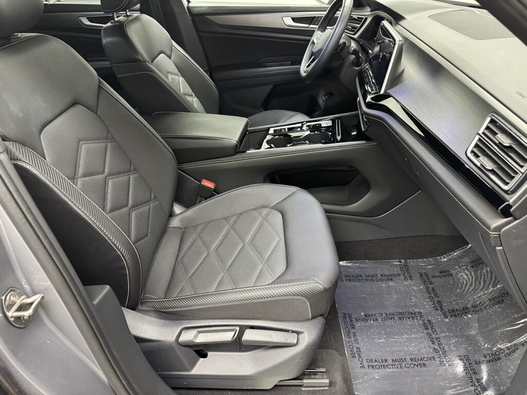 2024 Volkswagen Atlas Cross Sport 2.0T SE w/Technology Highlands Ranch CO