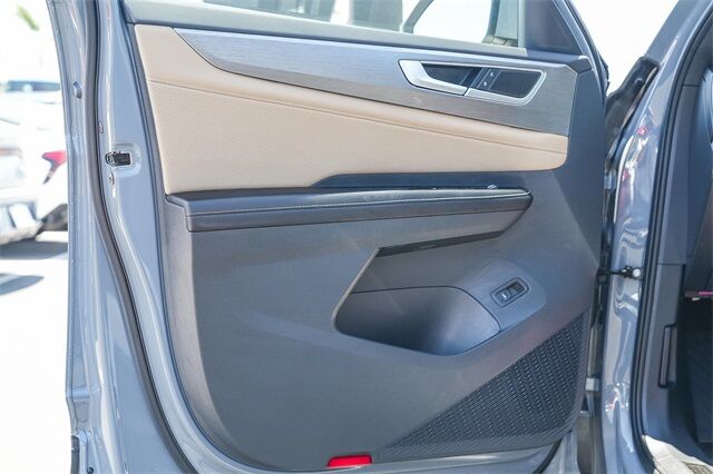 2024 Volkswagen Atlas Cross Sport 2.0T SE w/Technology Huntington Beach CA
