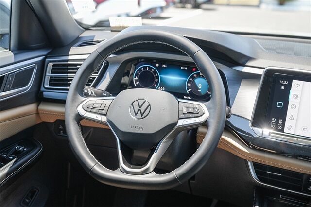 2024 Volkswagen Atlas Cross Sport 2.0T SE w/Technology Huntington Beach CA
