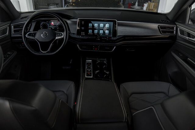 2024 Volkswagen Atlas Cross Sport 2.0T SE w/Technology  Selma TX