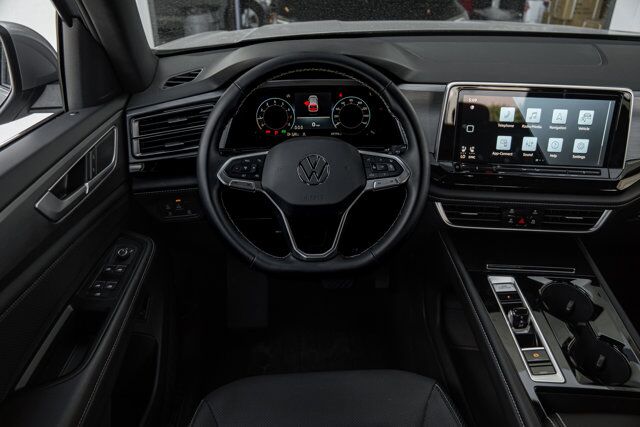 2024 Volkswagen Atlas Cross Sport 2.0T SE w/Technology  Selma TX