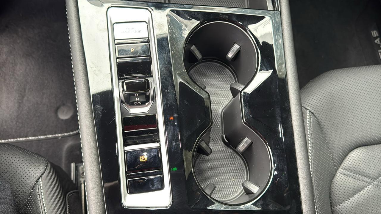 2024 Volkswagen Atlas Cross Sport 2.0T SE w/Technology  Selma TX