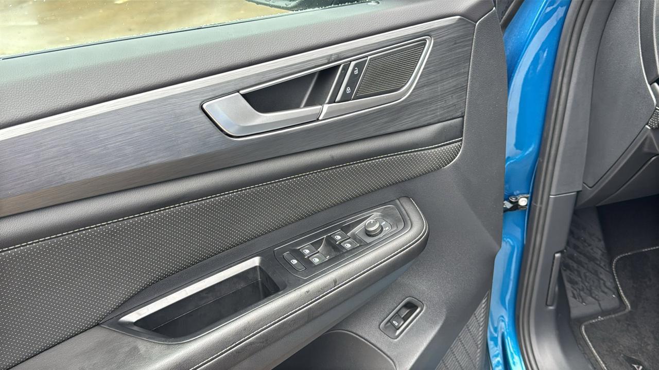 2024 Volkswagen Atlas Cross Sport 2.0T SE w/Technology  Selma TX