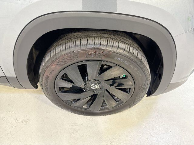 2024 Volkswagen Atlas Cross Sport 2.0T SE w/Technology San Antonio TX