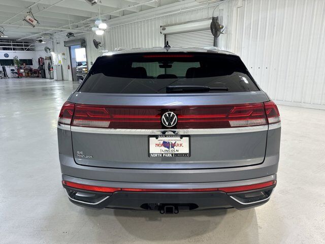 2024 Volkswagen Atlas Cross Sport 2.0T SE w/Technology San Antonio TX