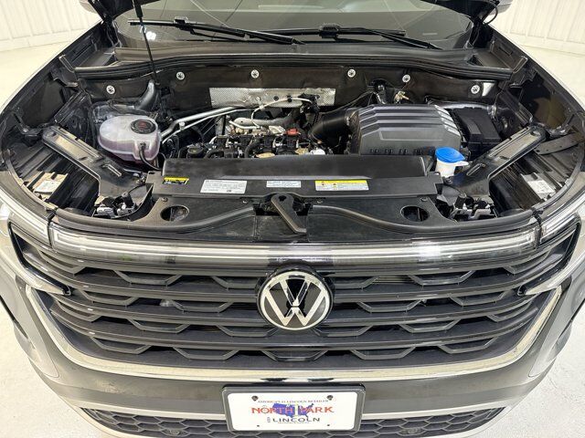 2024 Volkswagen Atlas Cross Sport 2.0T SE w/Technology San Antonio TX