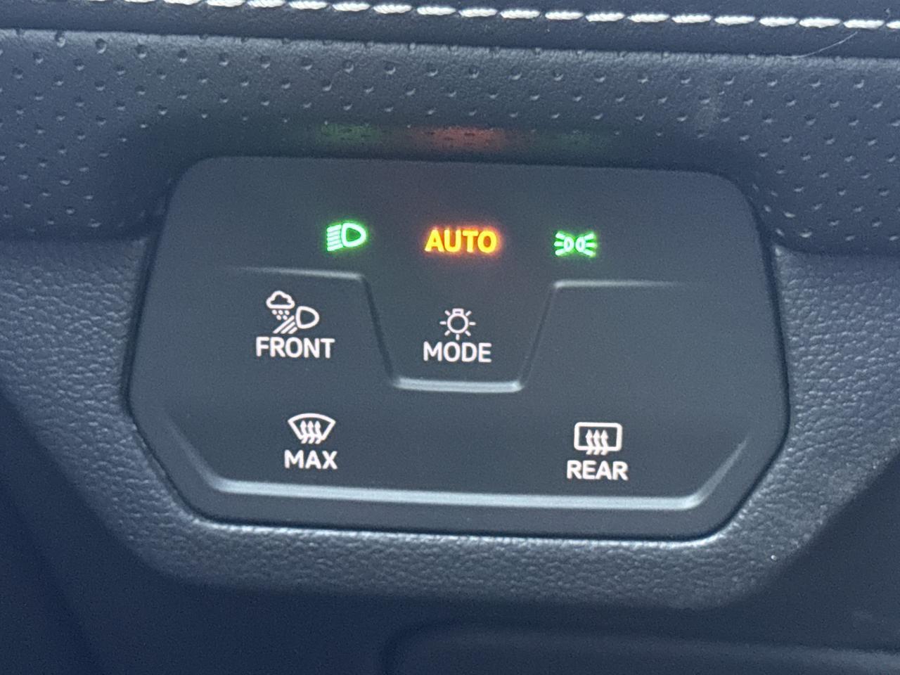 2024 Volkswagen Atlas Cross Sport 2.0T SE w/Technology San Antonio TX