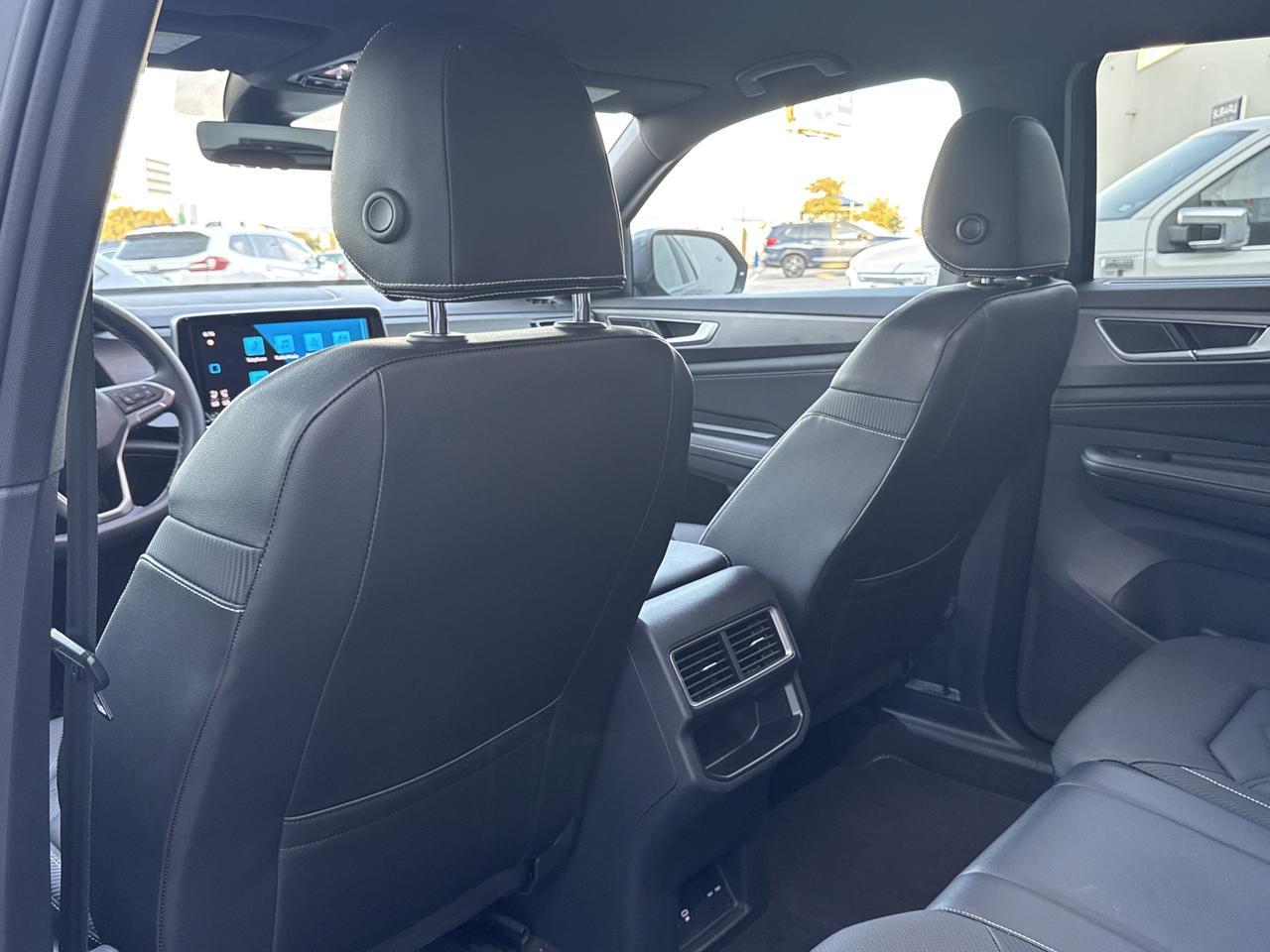 2024 Volkswagen Atlas Cross Sport 2.0T SE w/Technology San Antonio TX