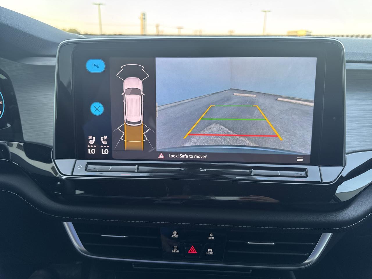 2024 Volkswagen Atlas Cross Sport 2.0T SE w/Technology San Antonio TX