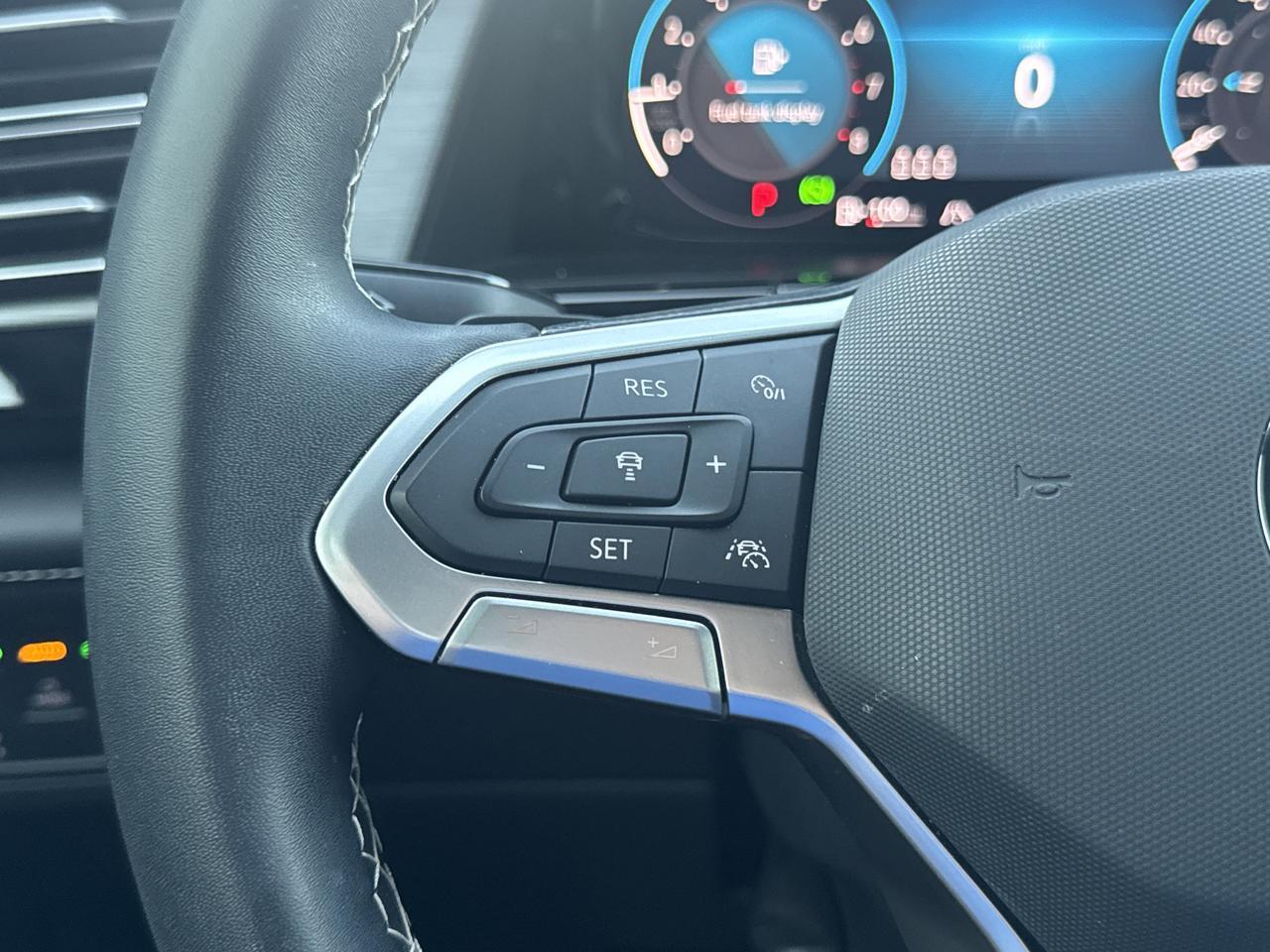 2024 Volkswagen Atlas Cross Sport 2.0T SE w/Technology San Antonio TX