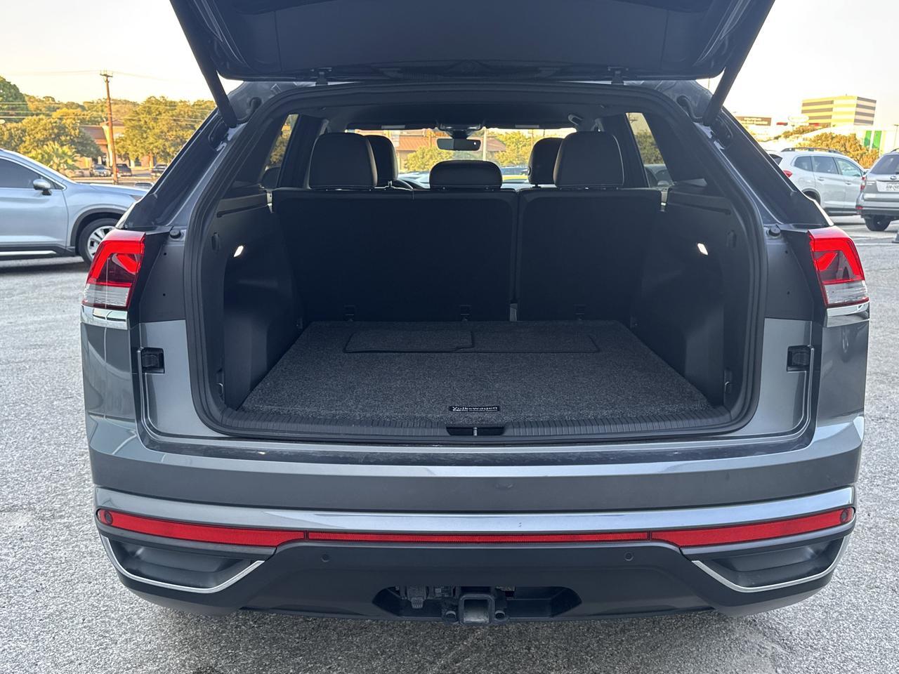 2024 Volkswagen Atlas Cross Sport 2.0T SE w/Technology San Antonio TX