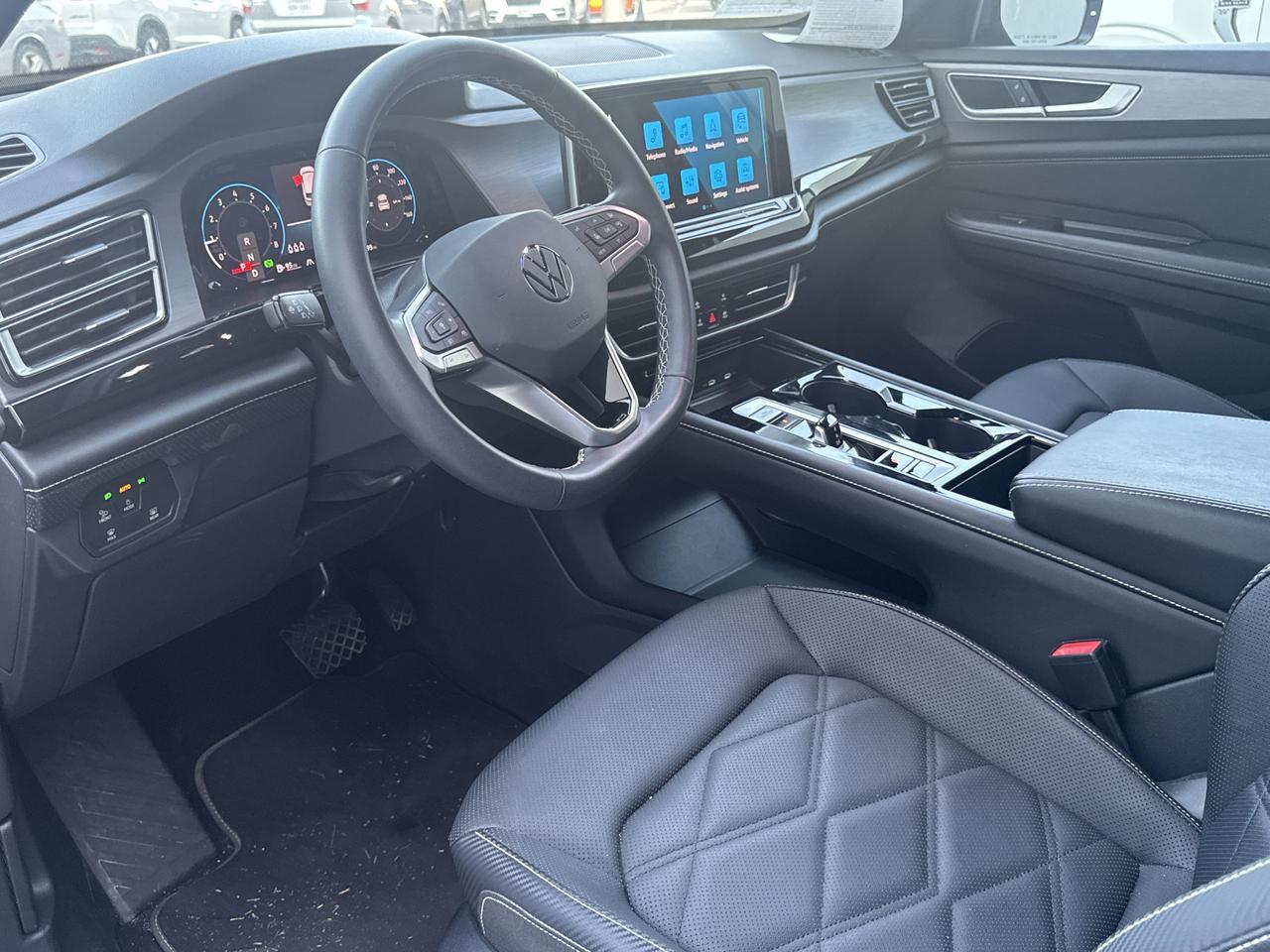 2024 Volkswagen Atlas Cross Sport 2.0T SE w/Technology San Antonio TX