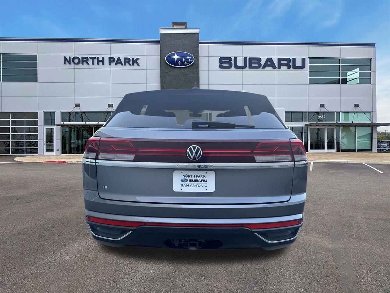2024 Volkswagen Atlas Cross Sport 2.0T SE w/Technology San Antonio TX
