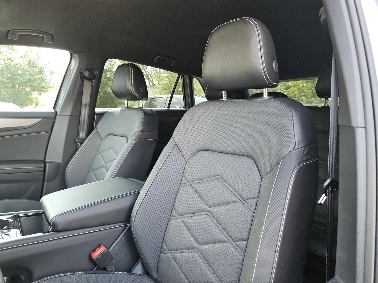 2024 Volkswagen Atlas Cross Sport 2.0T SE w/Technology San Antonio TX