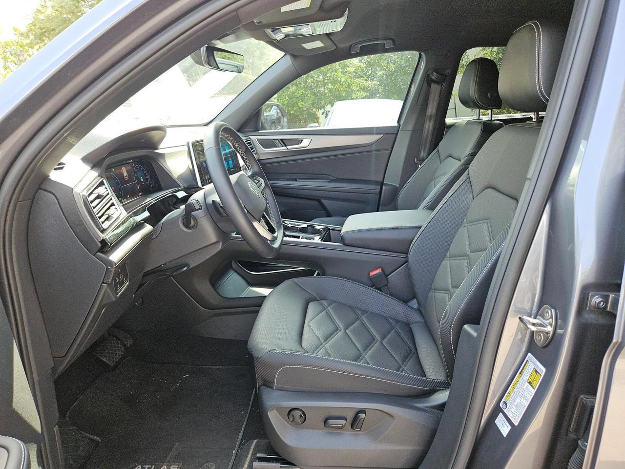 2024 Volkswagen Atlas Cross Sport 2.0T SE w/Technology San Antonio TX