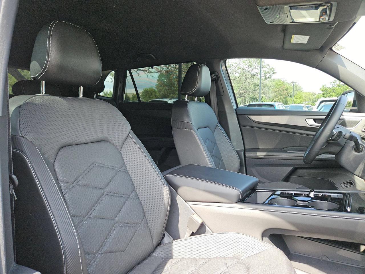 2024 Volkswagen Atlas Cross Sport 2.0T SE w/Technology San Antonio TX