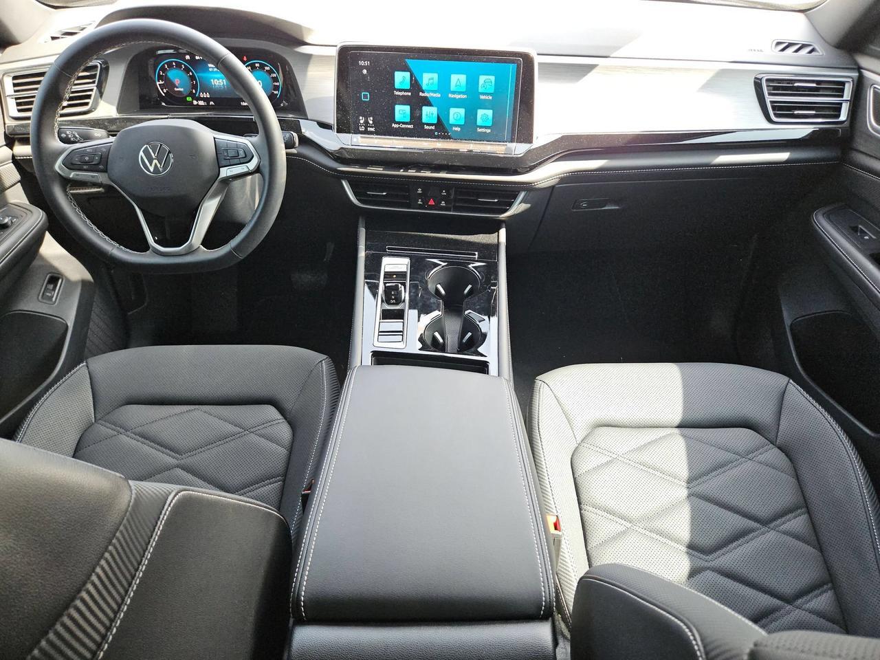 2024 Volkswagen Atlas Cross Sport 2.0T SE w/Technology San Antonio TX