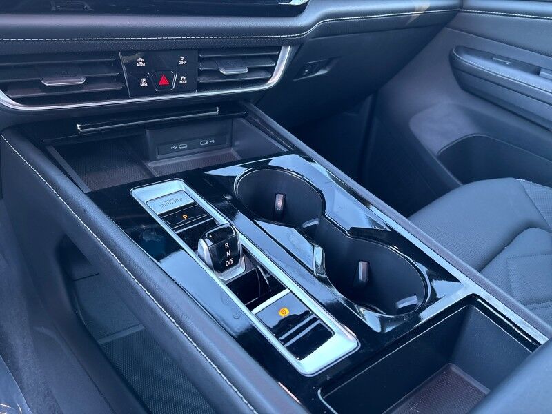 2024 Volkswagen Atlas Cross Sport 2.0T SE w/Technology Seffner FL