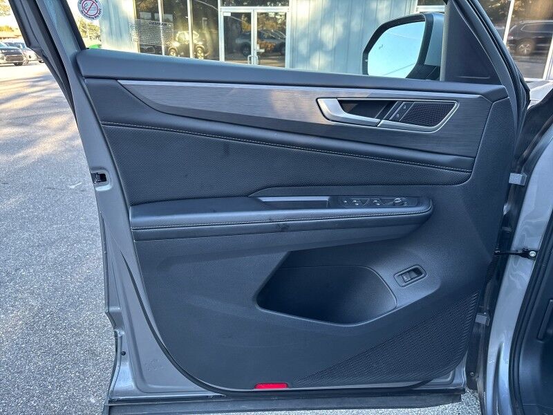 2024 Volkswagen Atlas Cross Sport 2.0T SE w/Technology Seffner FL