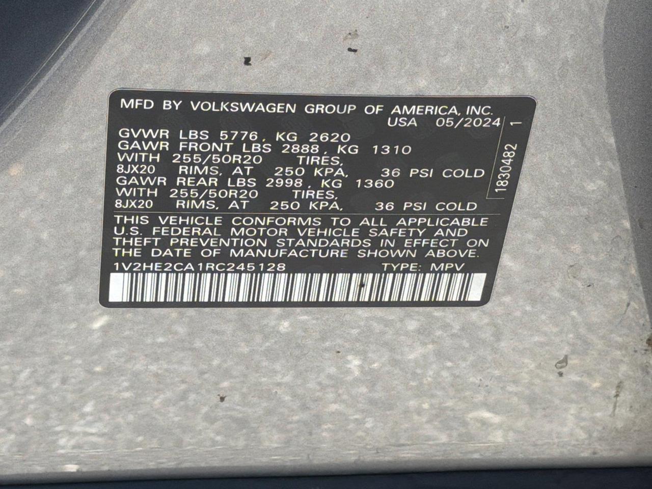 2024 Volkswagen Atlas Cross Sport 2.0T SE w/Technology Hagerstown MD