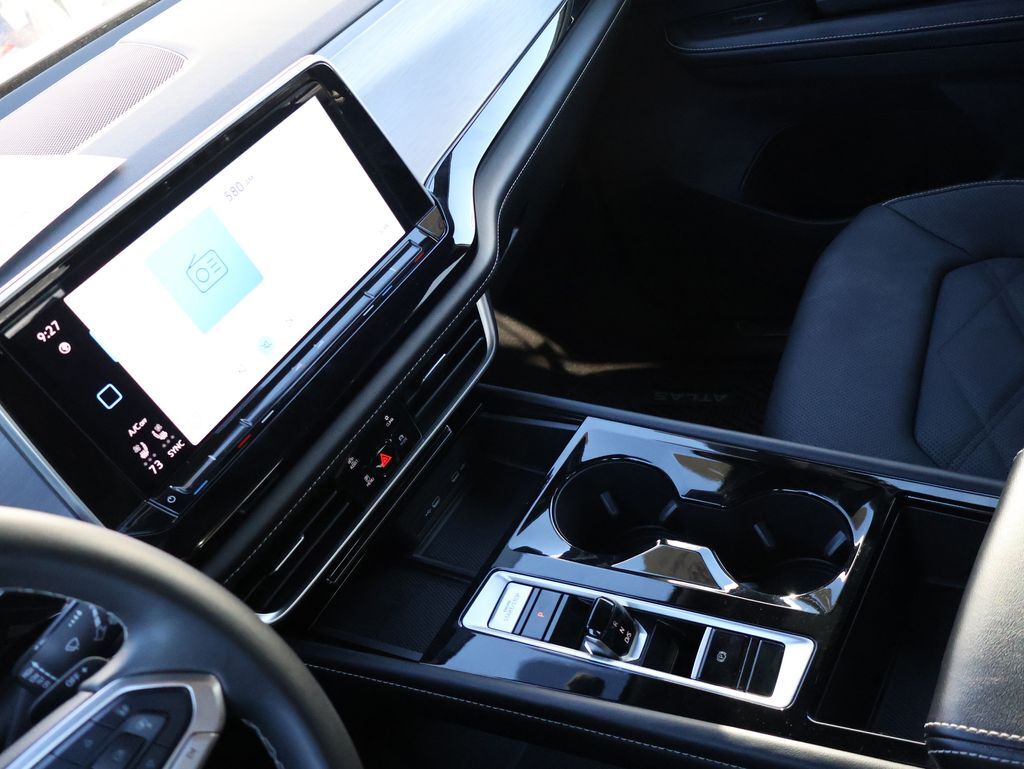 2024 Volkswagen Atlas Cross Sport 2.0T SE w/Technology San Clemente CA