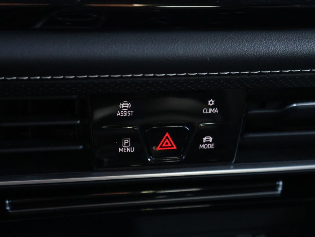 2024 Volkswagen Atlas Cross Sport 2.0T SE w/Technology San Clemente CA