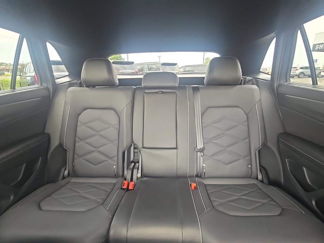 2024 Volkswagen Atlas Cross Sport 2.0T SE w/Technology Fredericksburg VA