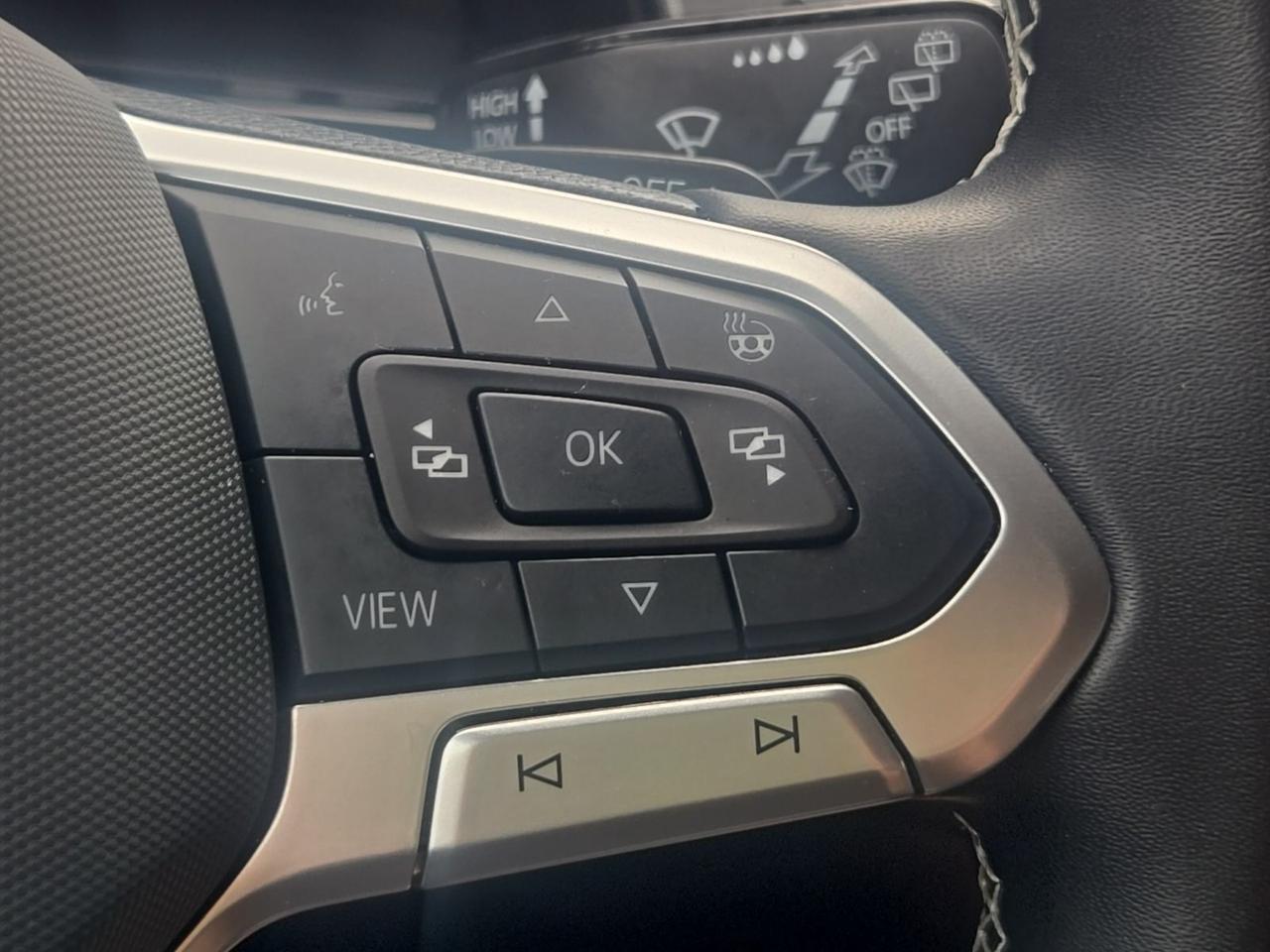 2024 Volkswagen Atlas Cross Sport 2.0T SE w/Technology Fredericksburg VA