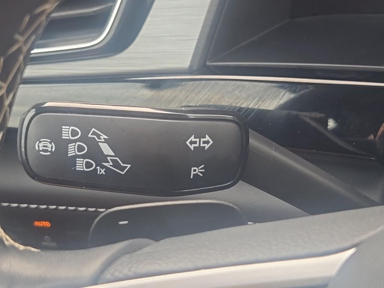 2024 Volkswagen Atlas Cross Sport 2.0T SE w/Technology Fredericksburg VA