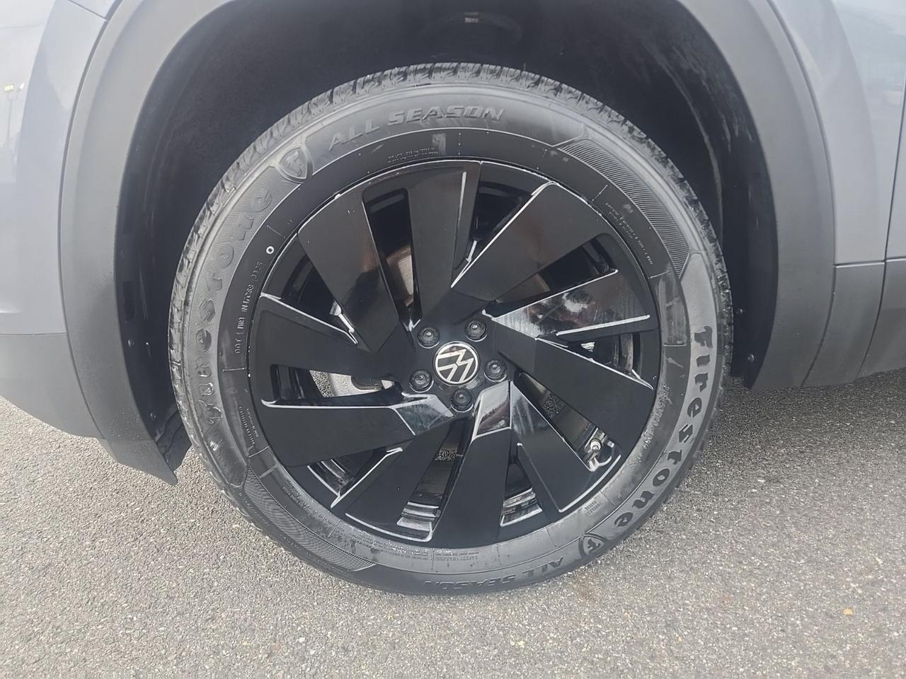 2024 Volkswagen Atlas Cross Sport 2.0T SE w/Technology Fredericksburg VA