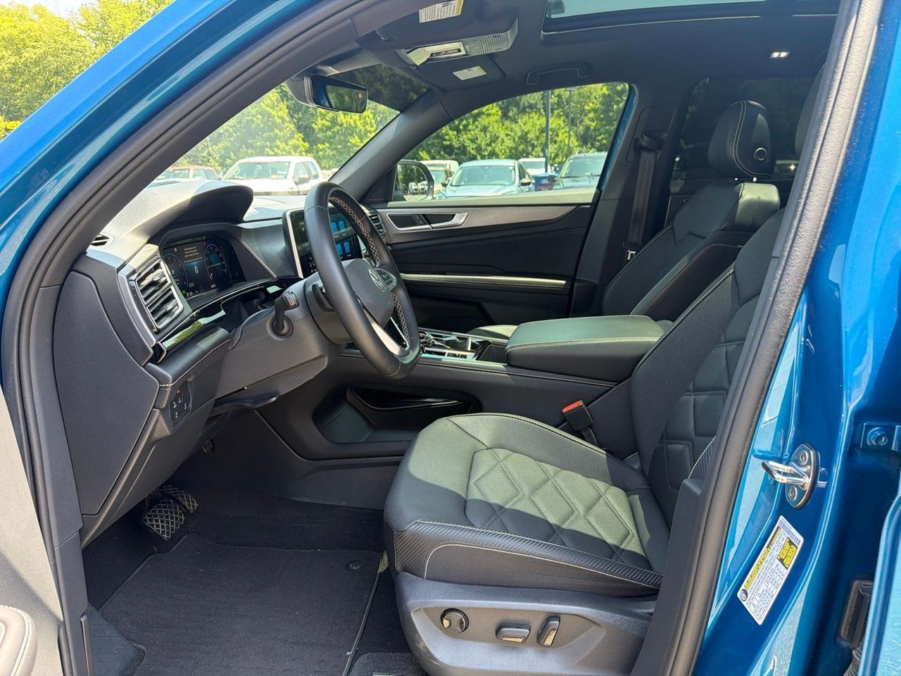 2024 Volkswagen Atlas Cross Sport 2.0T SE w/Technology Ashland VA