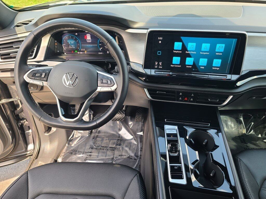 2024 Volkswagen Atlas Cross Sport 2.0T SE w/Technology Springfield VA