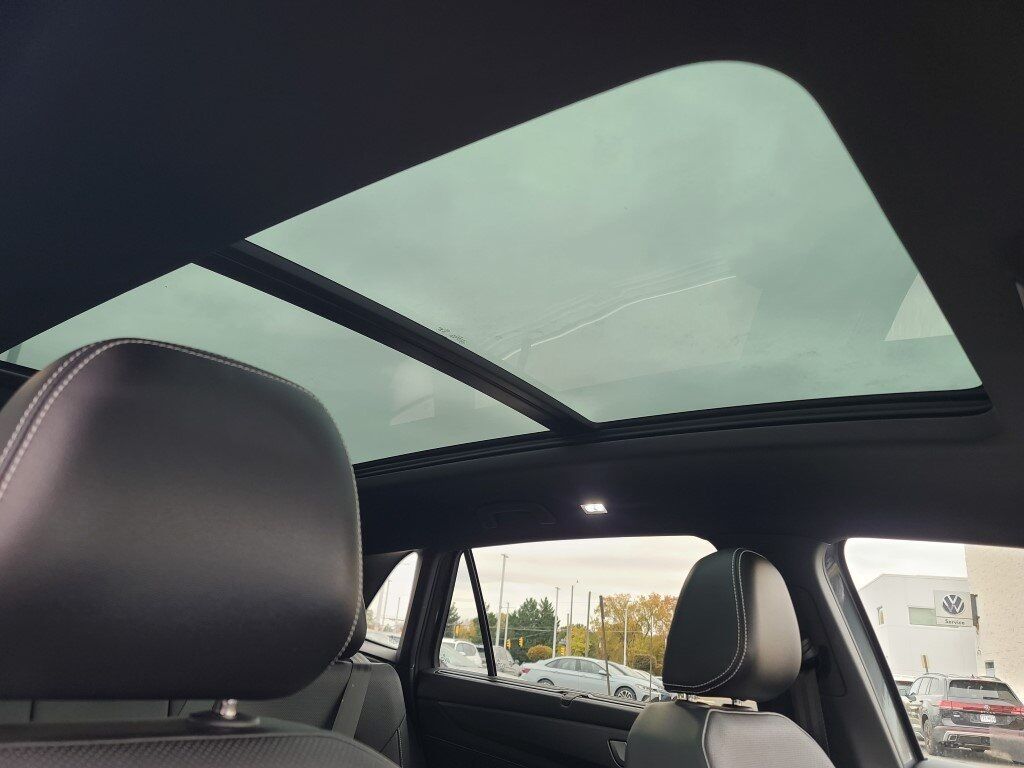 2024 Volkswagen Atlas Cross Sport 2.0T SE w/Technology Springfield VA