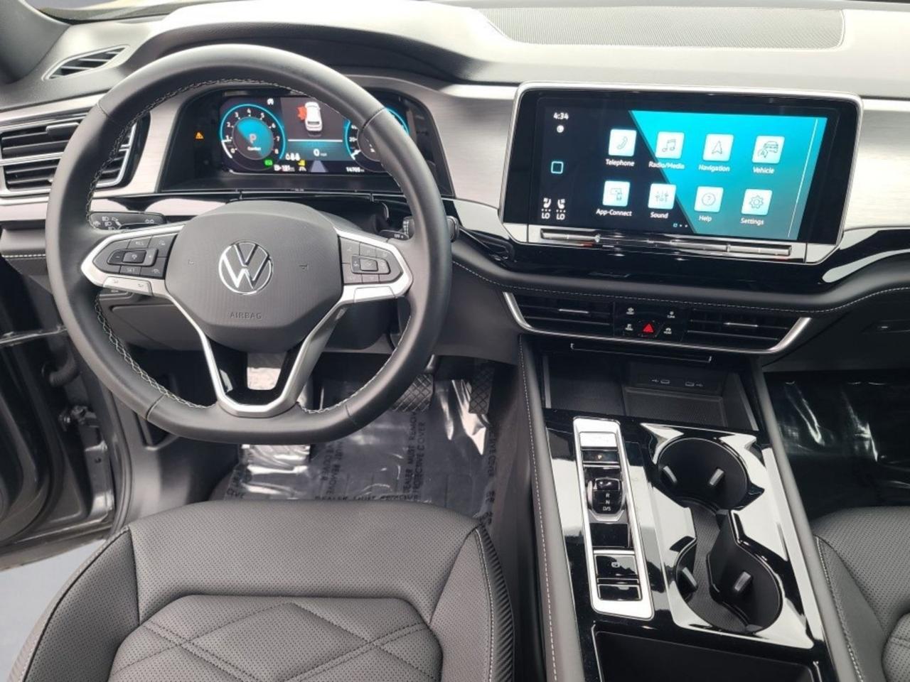 2024 Volkswagen Atlas Cross Sport 2.0T SE w/Technology Springfield VA