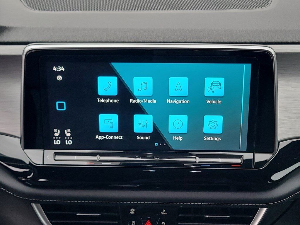 2024 Volkswagen Atlas Cross Sport 2.0T SE w/Technology Springfield VA