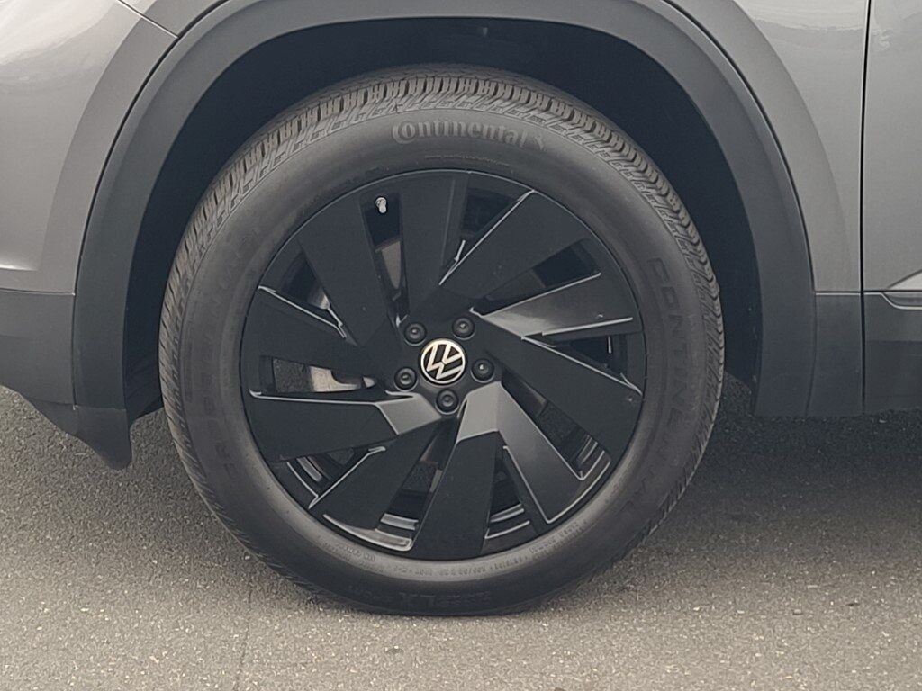 2024 Volkswagen Atlas Cross Sport 2.0T SE w/Technology Springfield VA