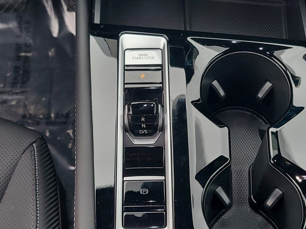 2024 Volkswagen Atlas Cross Sport 2.0T SE w/Technology Springfield VA