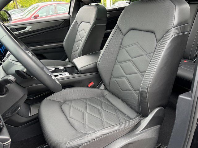 2024 Volkswagen Atlas Cross Sport 2.0T SE w/Technology Springfield VA