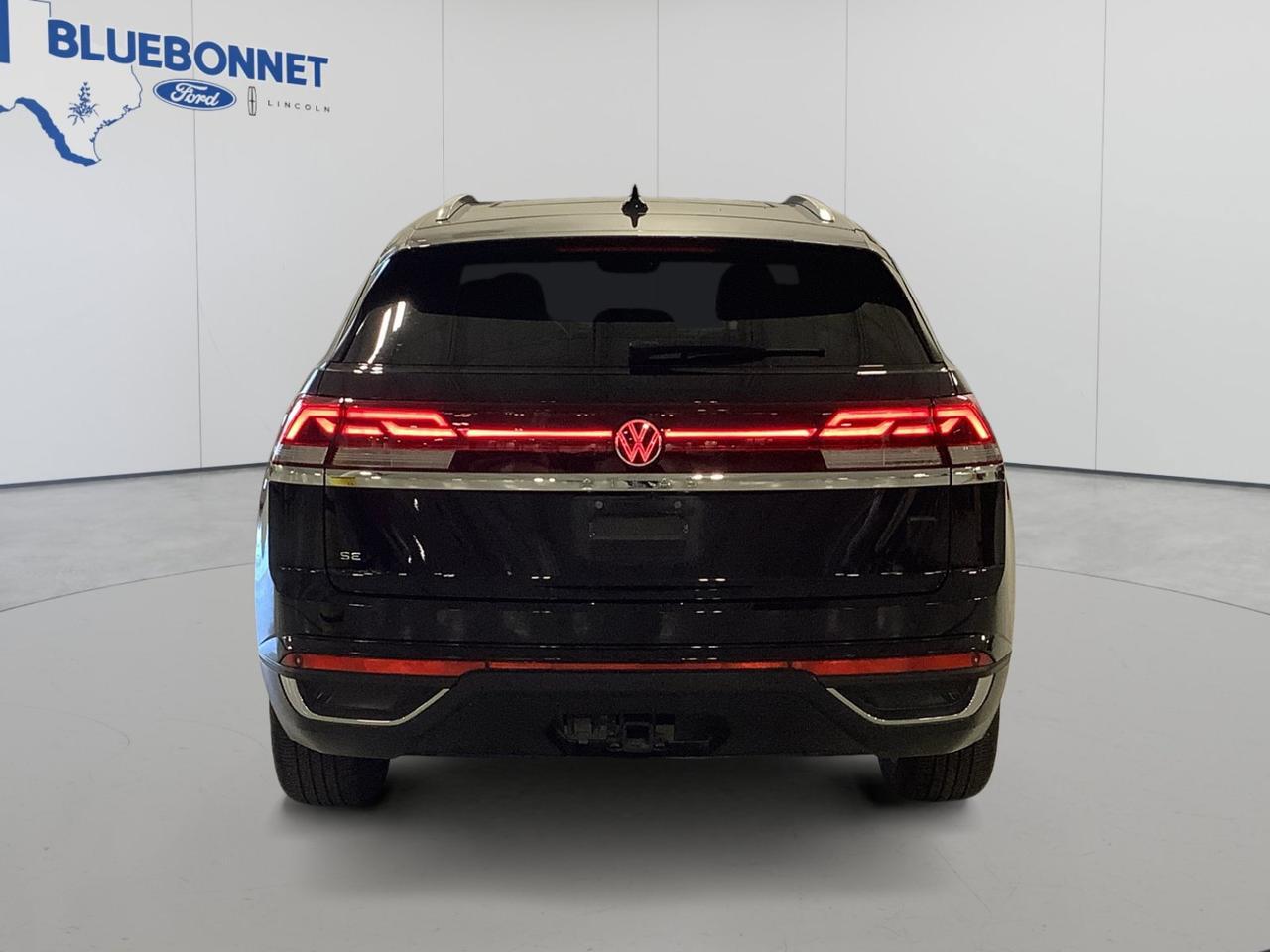 2024 Volkswagen Atlas Cross Sport 2.0T SE with Technology New Braunfels TX