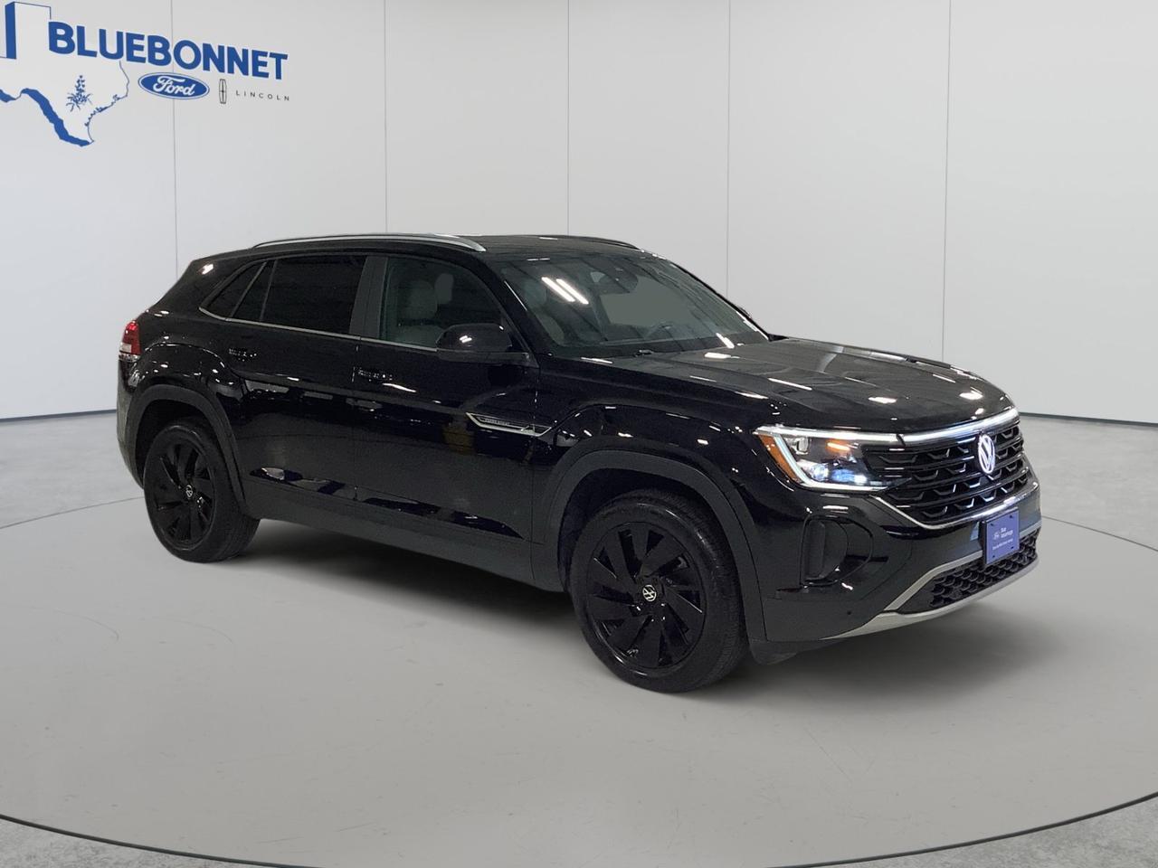 2024 Volkswagen Atlas Cross Sport 2.0T SE with Technology
