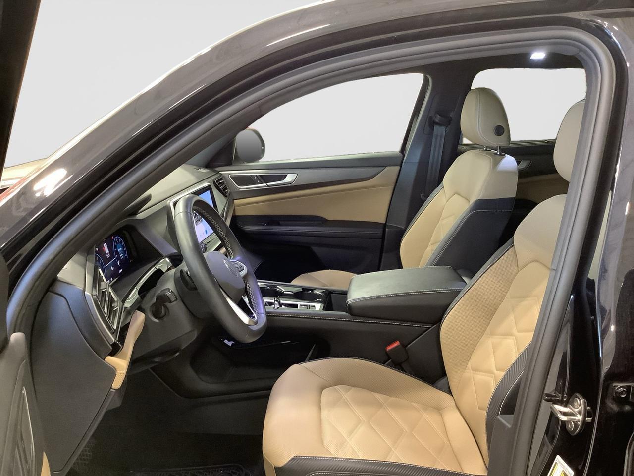 2024 Volkswagen Atlas Cross Sport 2.0T SE with Technology New Braunfels TX
