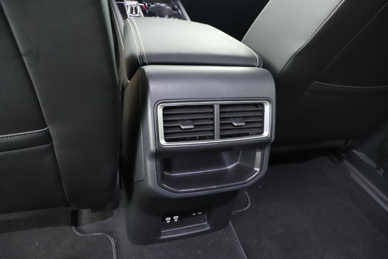 2024 Volkswagen Atlas Cross Sport 2.0T SE with Technology New Braunfels TX